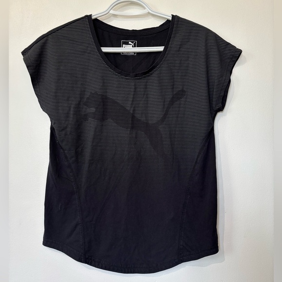 ✨Puma Black Performance Tee - Size S - Picture 1 of 4